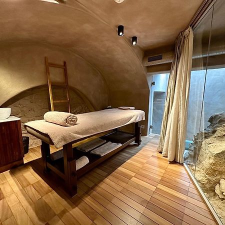 Niche Hotel Athens Ngoại thất bức ảnh