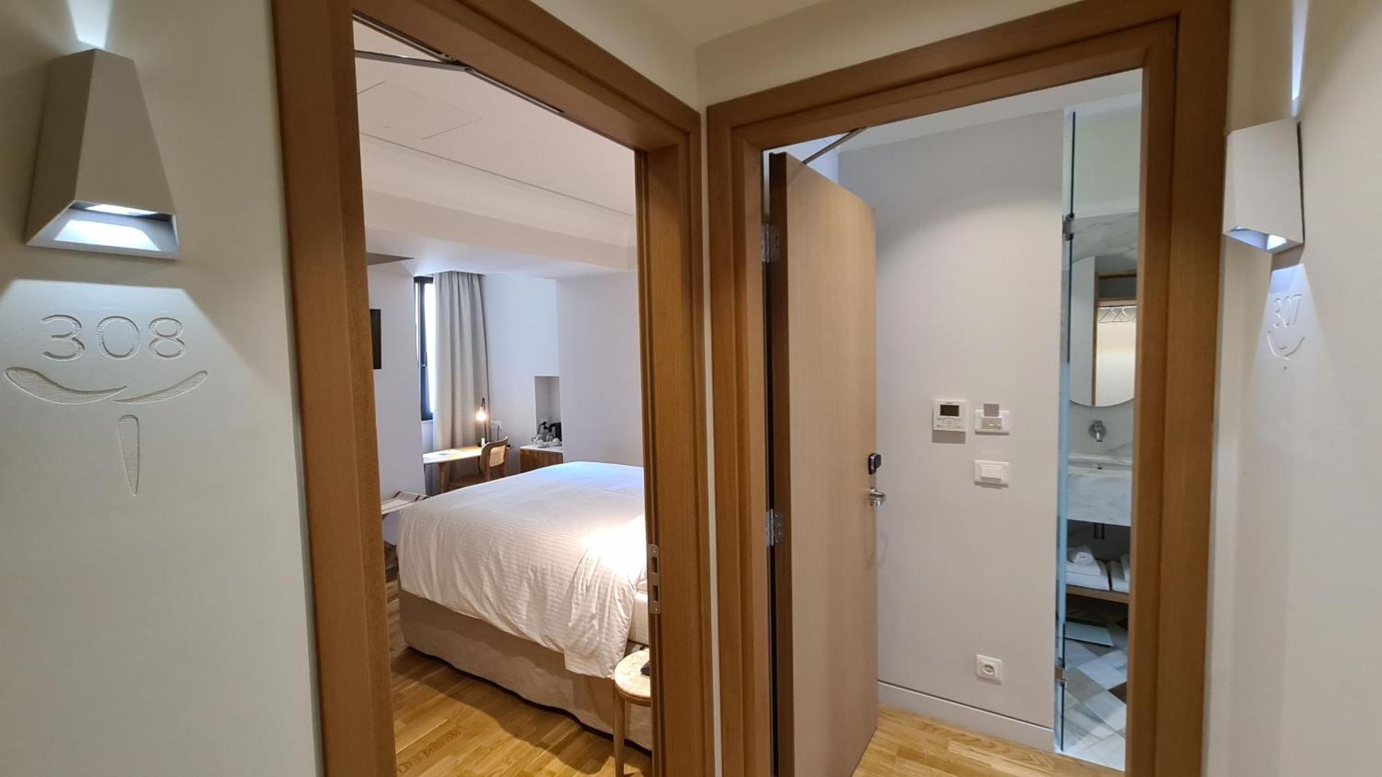 Niche Hotel Athens Ngoại thất bức ảnh