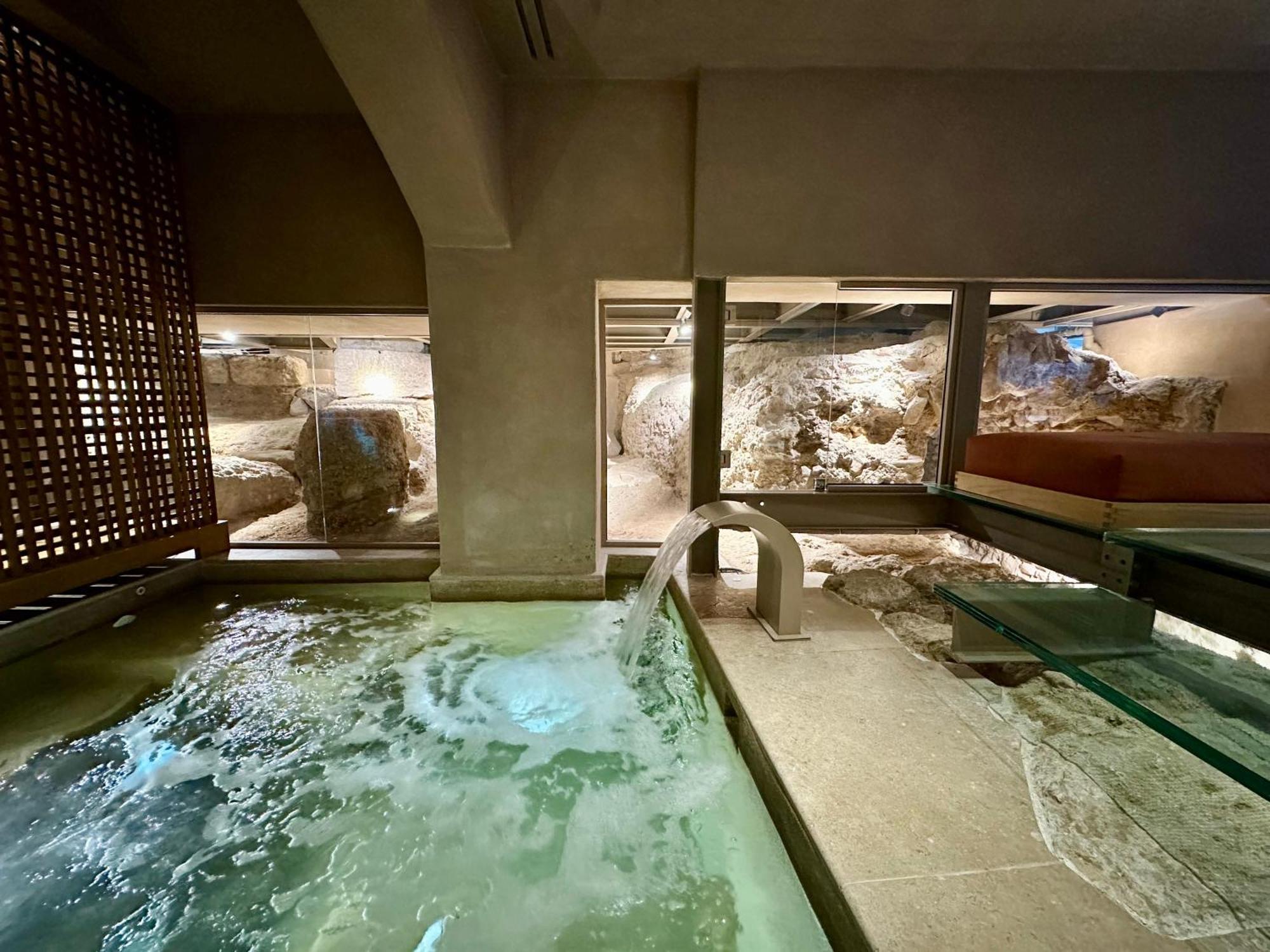 Niche Hotel Athens Ngoại thất bức ảnh